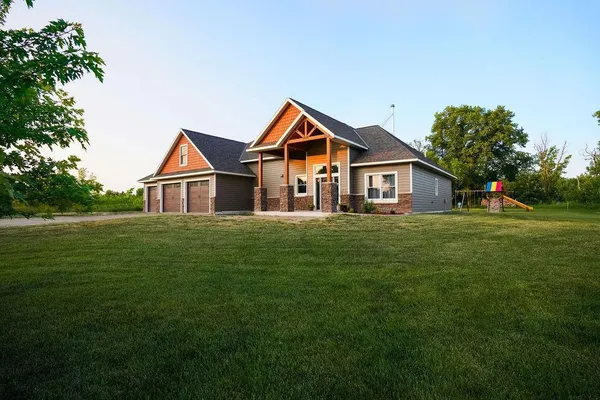 $625,000 | 33361 Sandhill Circle, Albany, MN 56307
