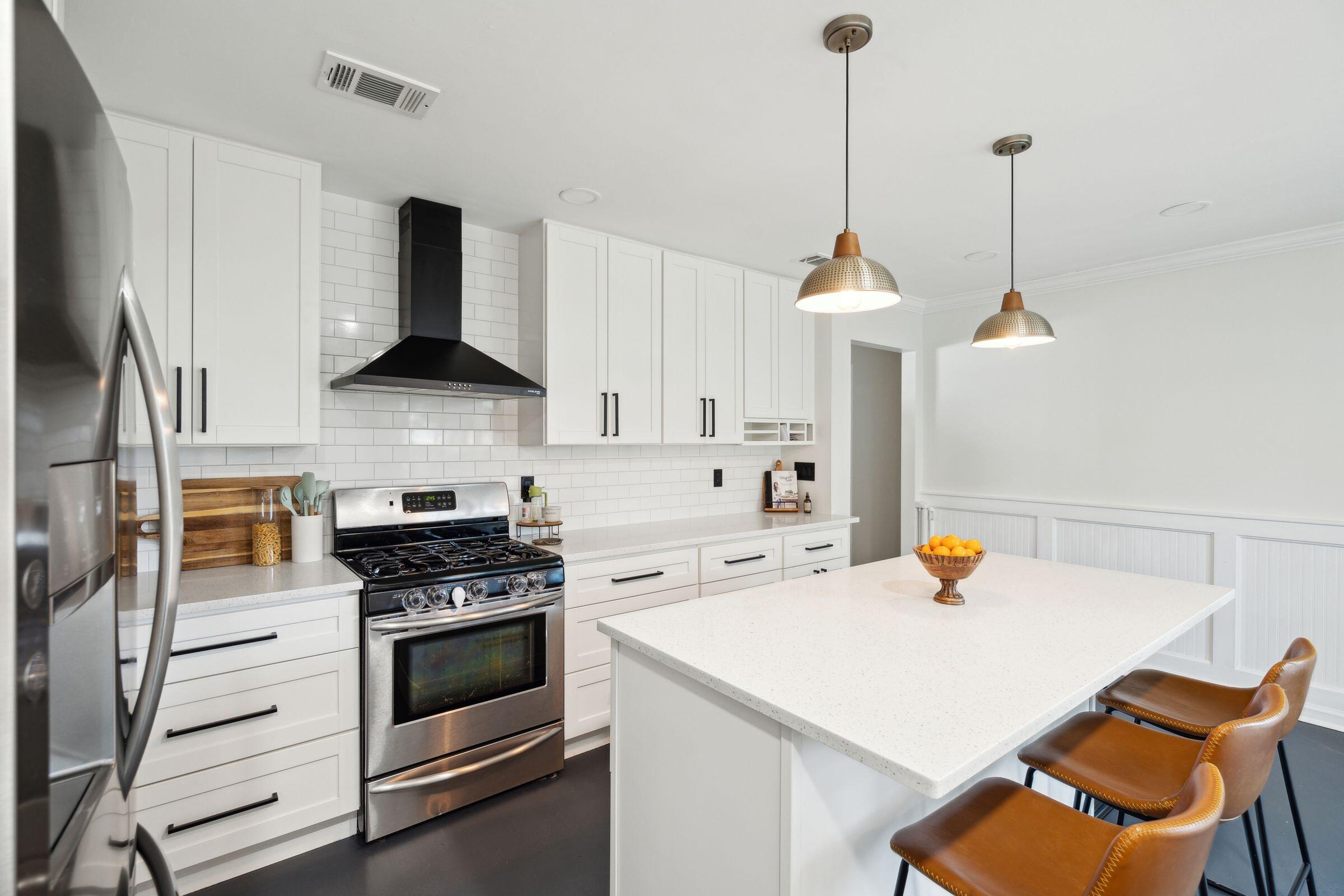 1446 Fort Johnson Road Charleston, SC 29412 - Photo 14 of 54 1446FtJohnsonRd-KeenEyeMarketing-021