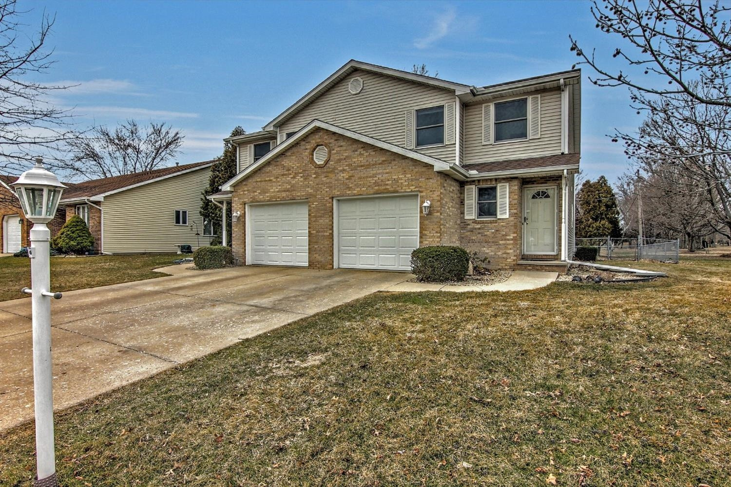 1509-1511 Sturdy Road Valparaiso, IN 46383 - Photo 4 of 10 1500x1000
