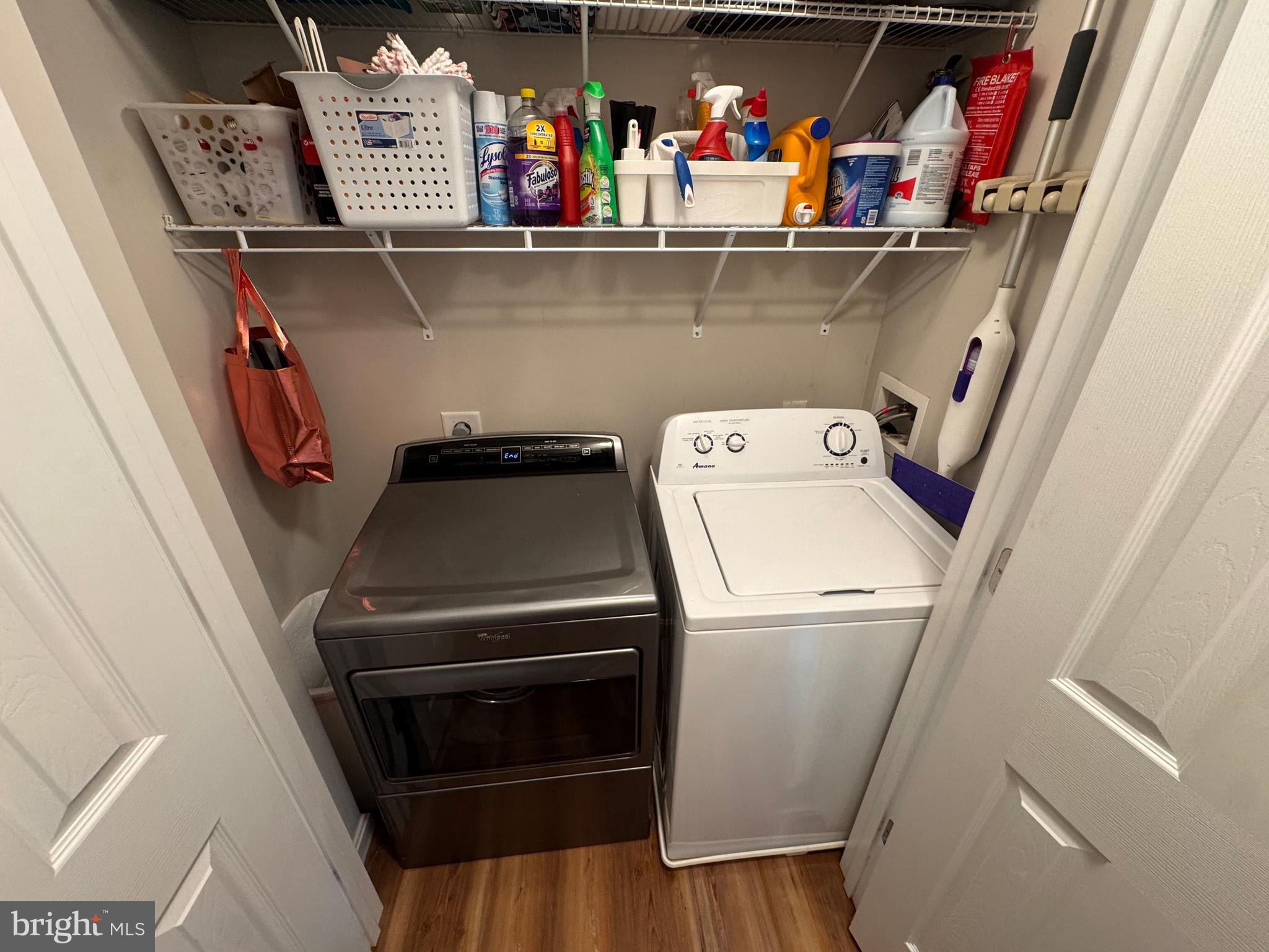 277 McDonald Road Winchester, VA 22602 - Photo 6 of 35 a utility room with dryer and washer