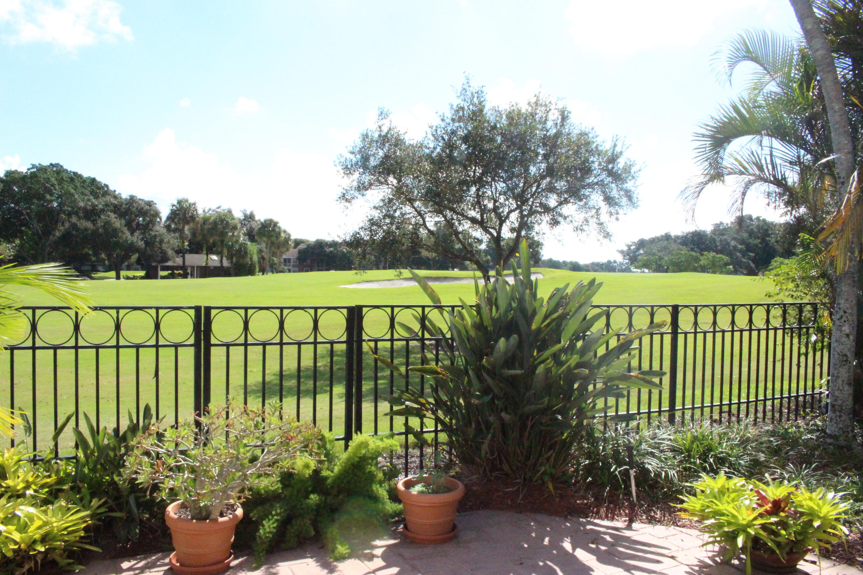 5742 Northwest 21st Avenue Boca Raton, FL 33496 - Photo 4 of 21 2019-10-23 22.56.47