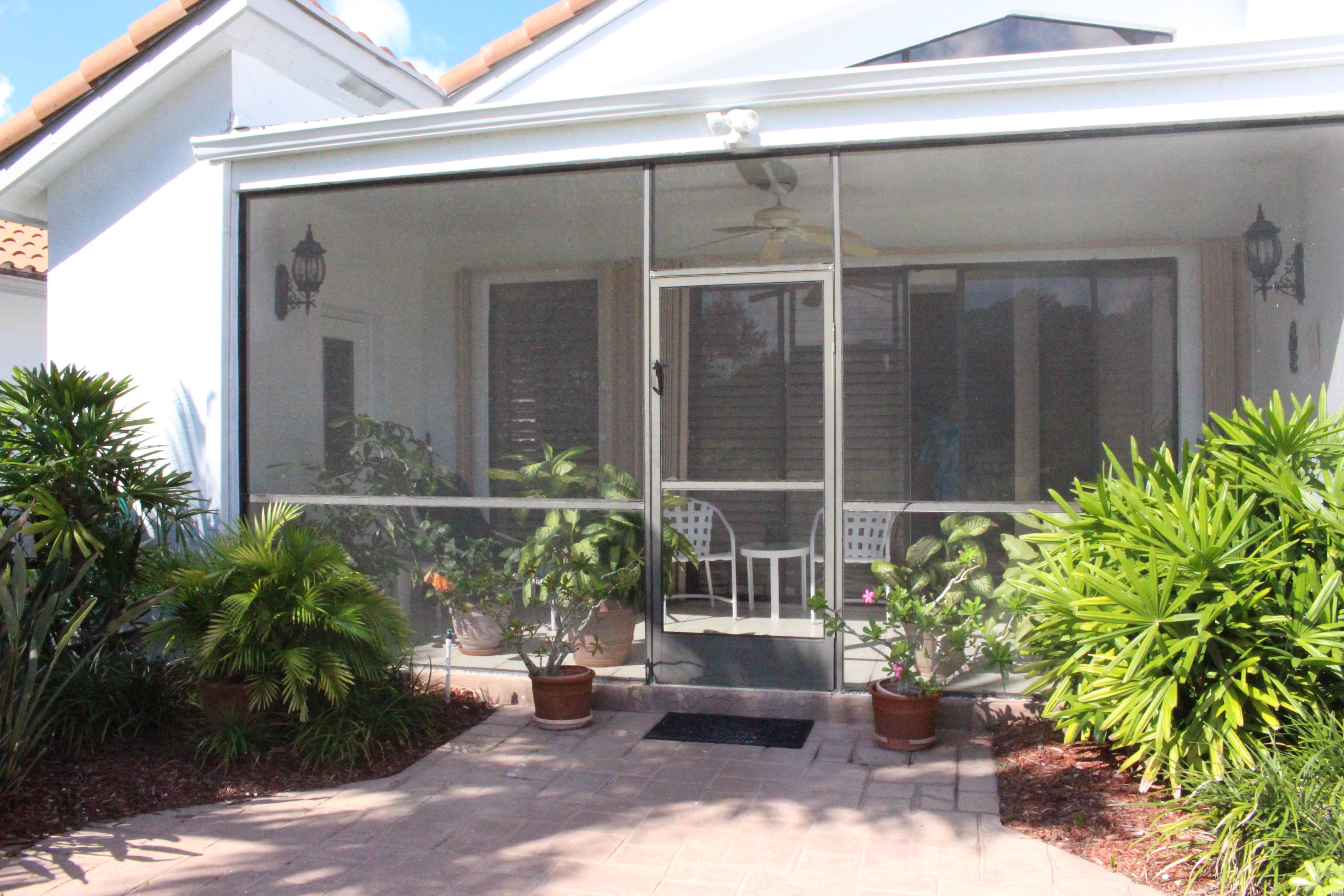 5742 Northwest 21st Avenue Boca Raton, FL 33496 - Photo 5 of 21 2019-10-23 22.57.16 - Copy