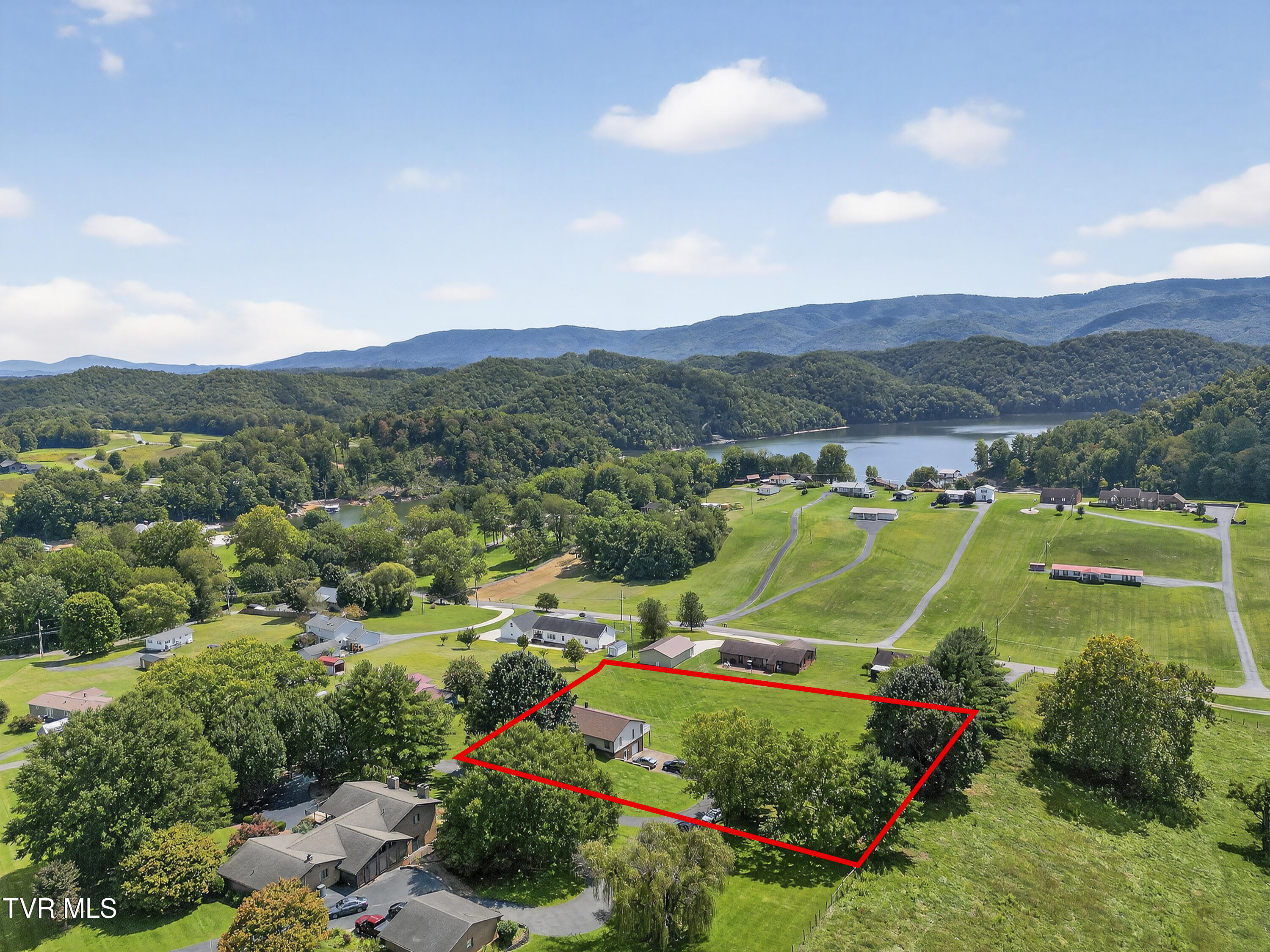 22231-Sandcastle-Rd-Abingdon-VA Matt-Smi