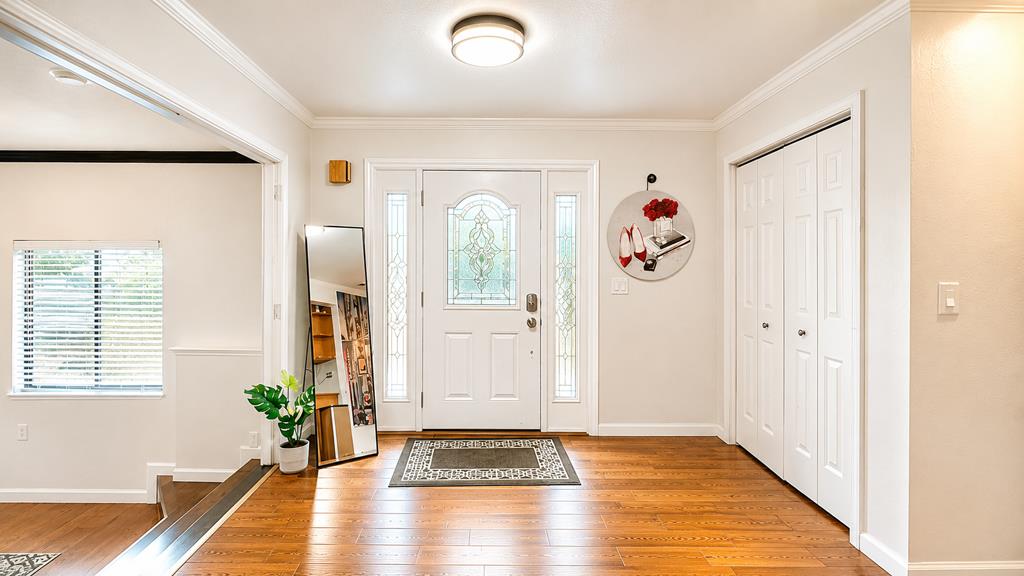 1281 Traynor Road Concord, CA 94520 - Photo 2 of 41 a view of livingroom with wooden floor