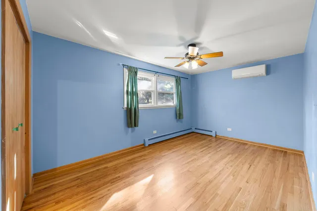 $350,000 | 18000 Armitage Court, Homewood, IL 60430