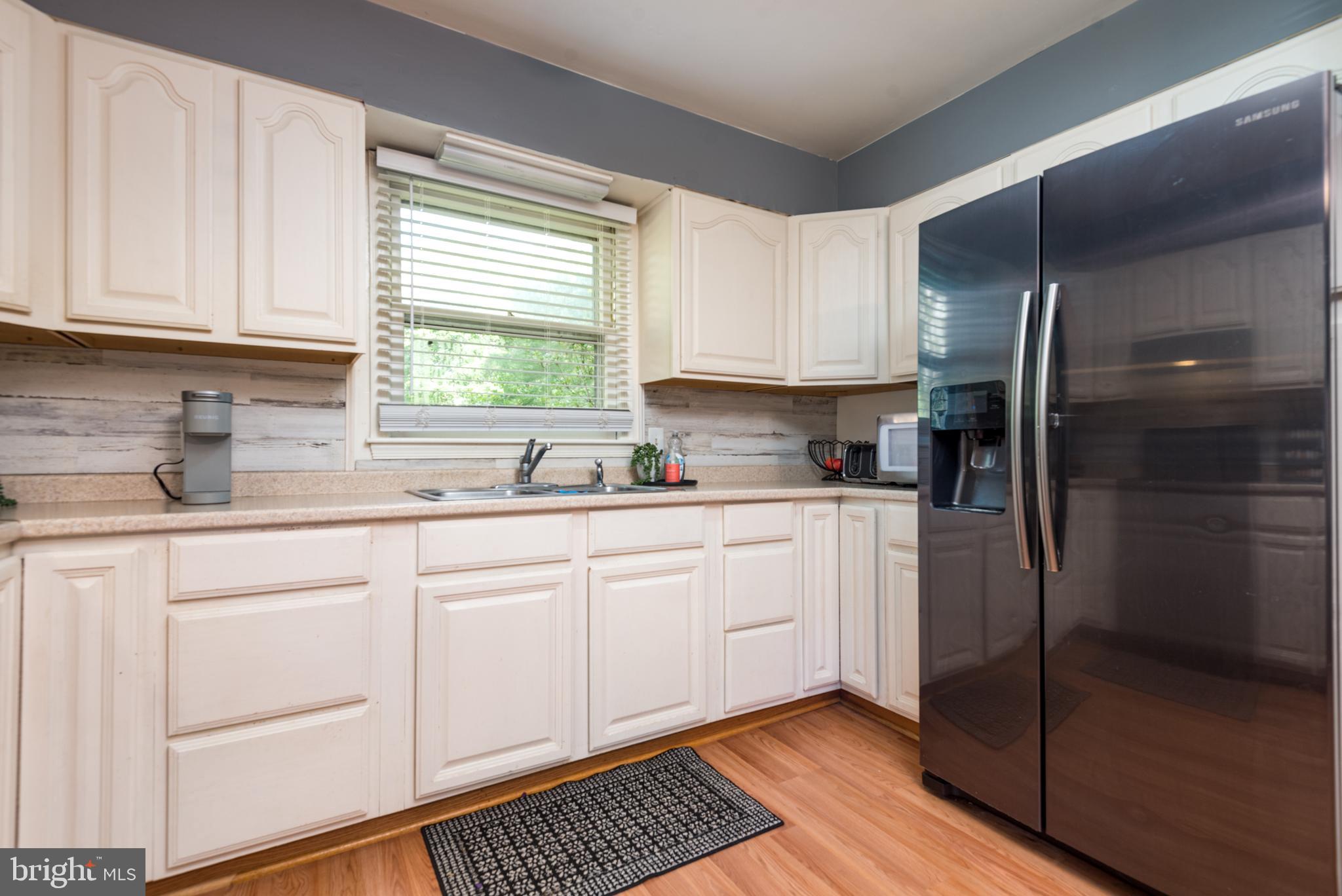 9568 Meetze Road Midland, VA 22728 - Photo 1 of 33 Kitchen