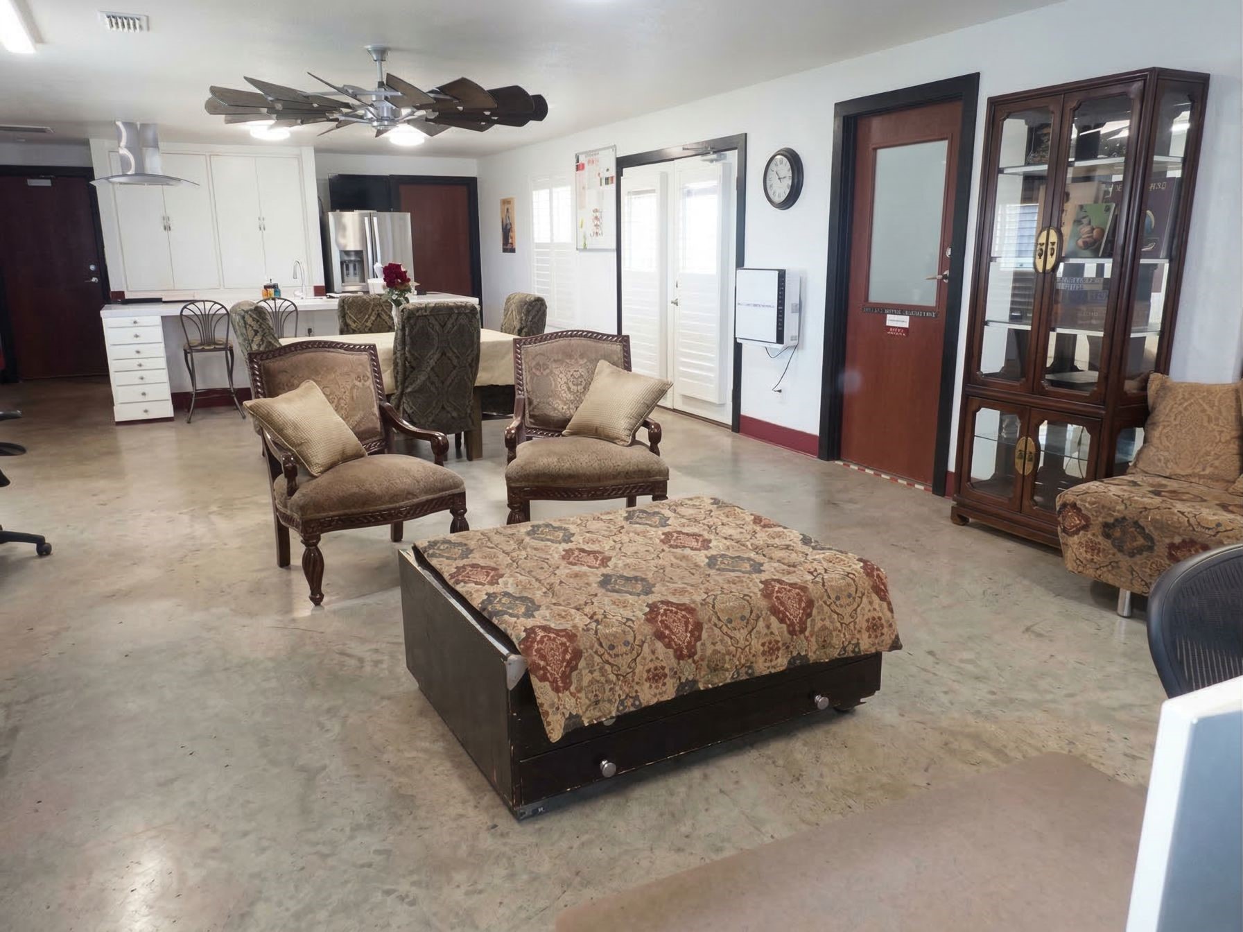 142 Zimmerhanzel Road Flatonia, TX 78941 - Photo 7 of 19 a spacious bedroom with bed and glass door