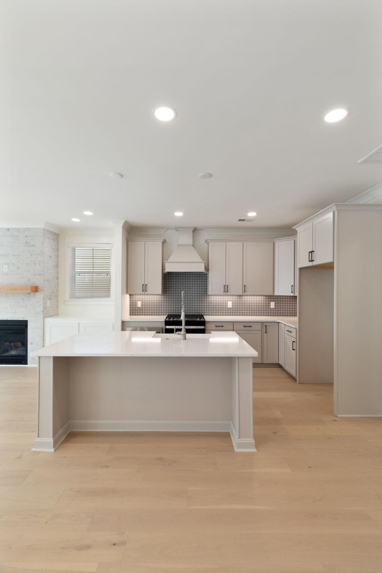 1417 Tangles Trail Charleston, SC 29492 - Photo 12 of 31 Kitchen- Similar Finished Home