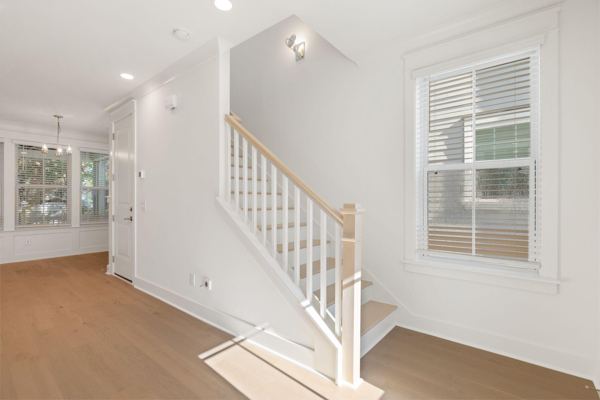 1417 Tangles Trail Charleston, SC 29492 - Photo 9 of 31 Foyer and stairs with open rail