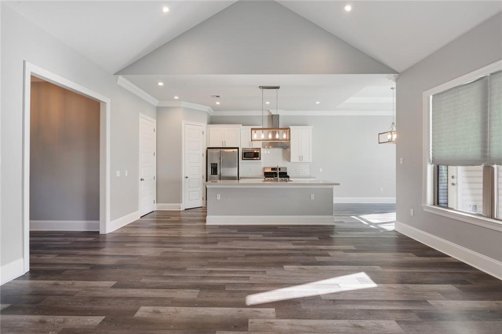 1304 Haring Road Metairie, LA 70001 - Photo 4 of 25 Gallery Image 4