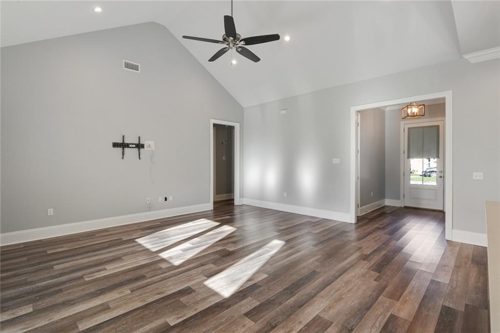 1304 Haring Road Metairie, LA 70001 - Photo 9 of 25 Gallery Image 9