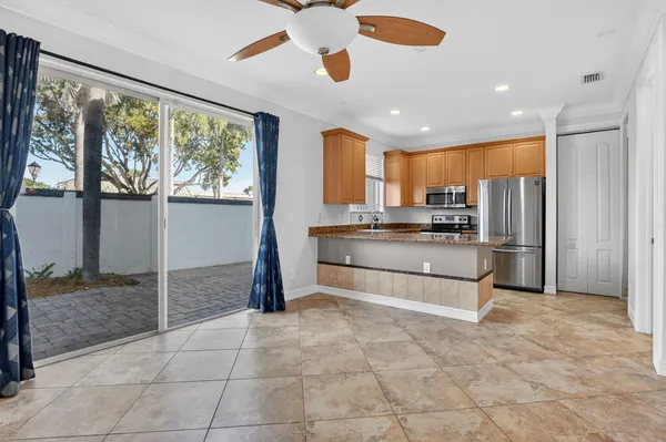 $430,000 | 4040 Murano Bay Drive, Boynton Beach, FL 33435
