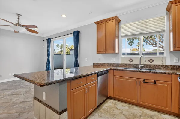 $430,000 | 4040 Murano Bay Drive, Boynton Beach, FL 33435