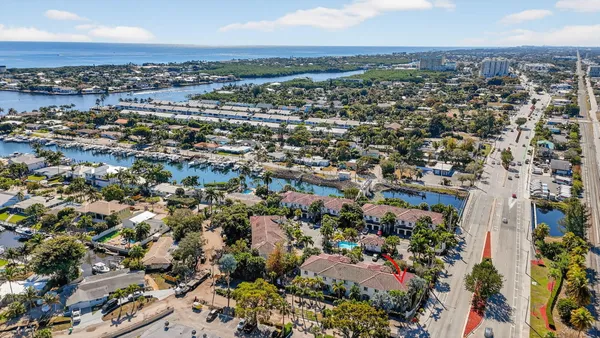 $430,000 | 4040 Murano Bay Drive, Boynton Beach, FL 33435