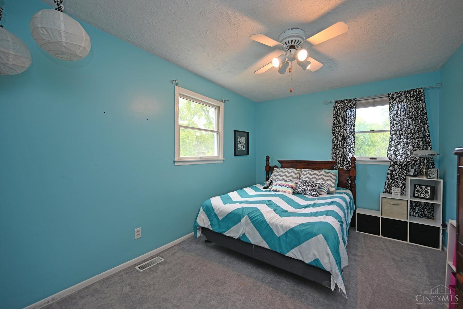 8275 Daleview Road Cincinnati, OH 45247 - Photo 24 of 41 Gallery Image 24