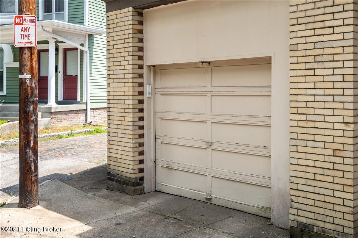 1207 Cherokee Road Louisville, KY 40204 - Photo 40 of 44 AA Cherokee Garage 48