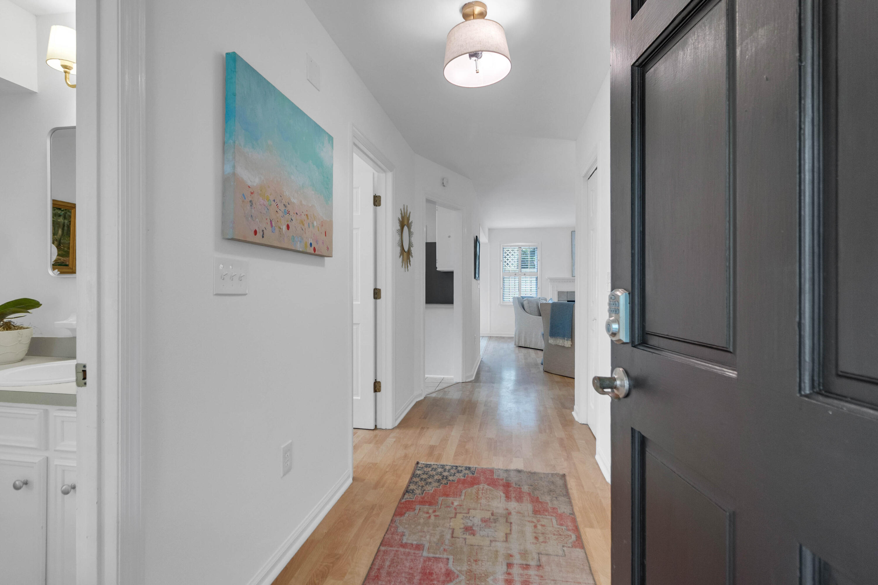670 Poaug Lane Mount Pleasant, SC 29464 - Photo 3 of 36 Foyer