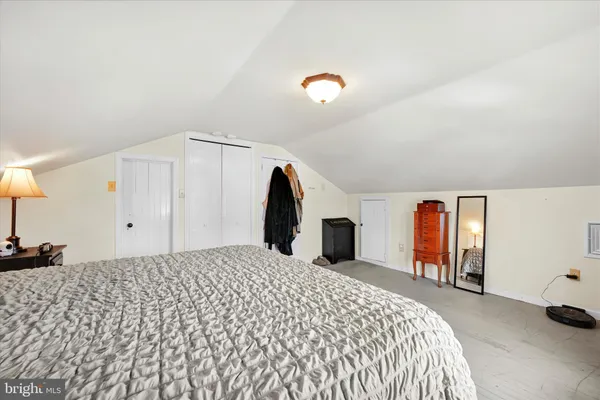 $289,900 | 137 East Walter Street, Summit Hill, PA 18250