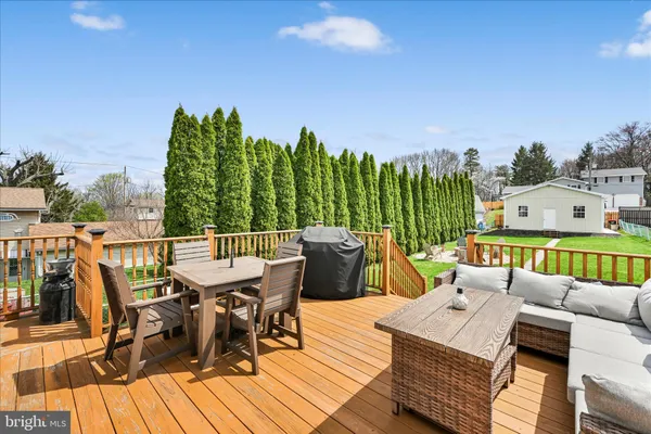 $289,900 | 137 East Walter Street, Summit Hill, PA 18250