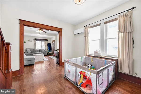 $289,900 | 137 East Walter Street, Summit Hill, PA 18250