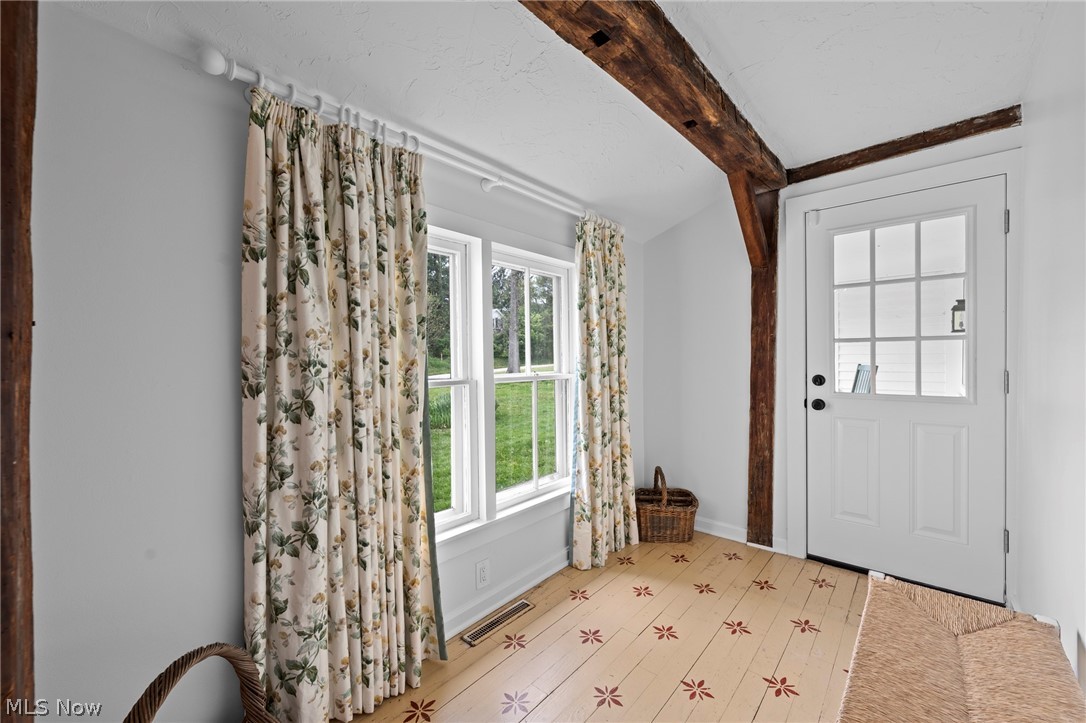 14631 County Line Road Chagrin Falls, OH 44022 - Photo 20 of 49