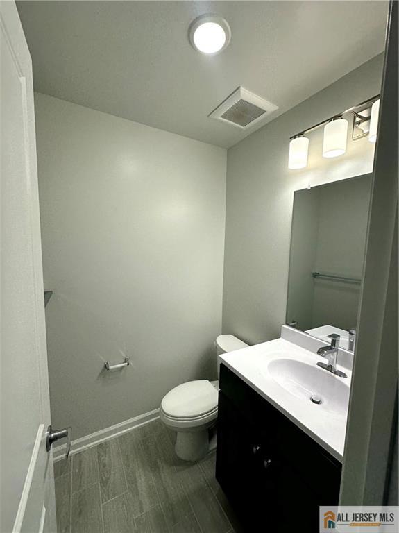 4204 Hana Road Edison, NJ 08817 - Photo 4 of 48 Gallery Image 4