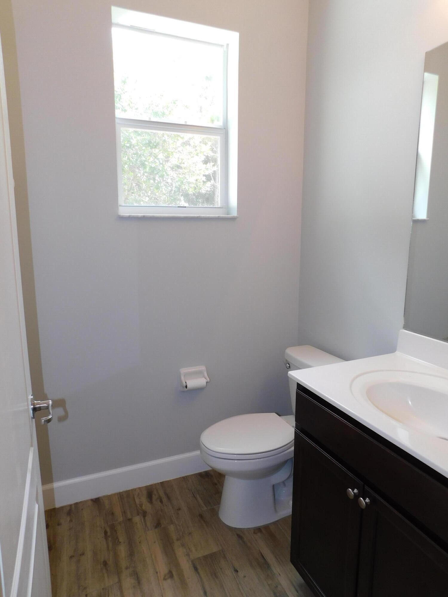3091 Southwest Otter Lane Stuart, FL 34997 - Photo 8 of 28 Half Bath