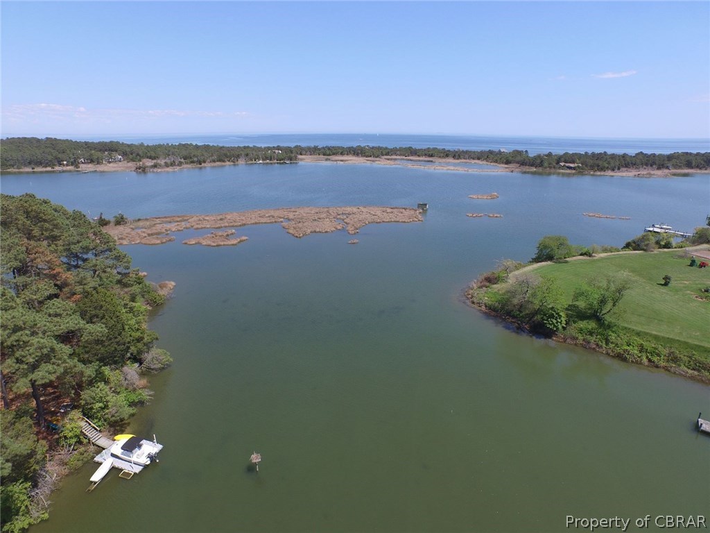 880 Smith Point Road Reedville, VA 22539 - Photo 4 of 21