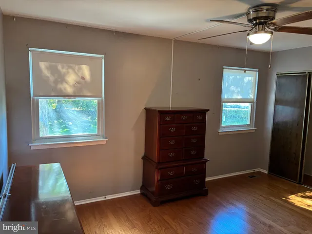 $410,000 | 550 Arnold Street, Philadelphia, PA 19111