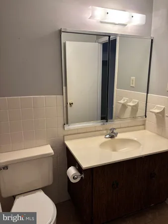 $390,000 | 550 Arnold Street, Philadelphia, PA 19111