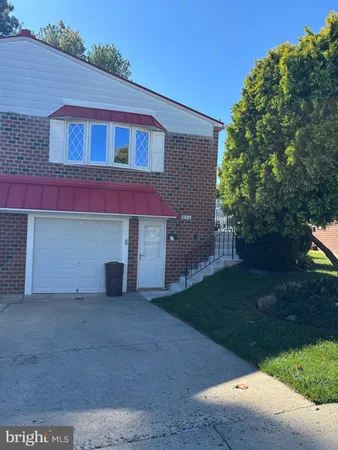 $390,000 | 550 Arnold Street, Philadelphia, PA 19111