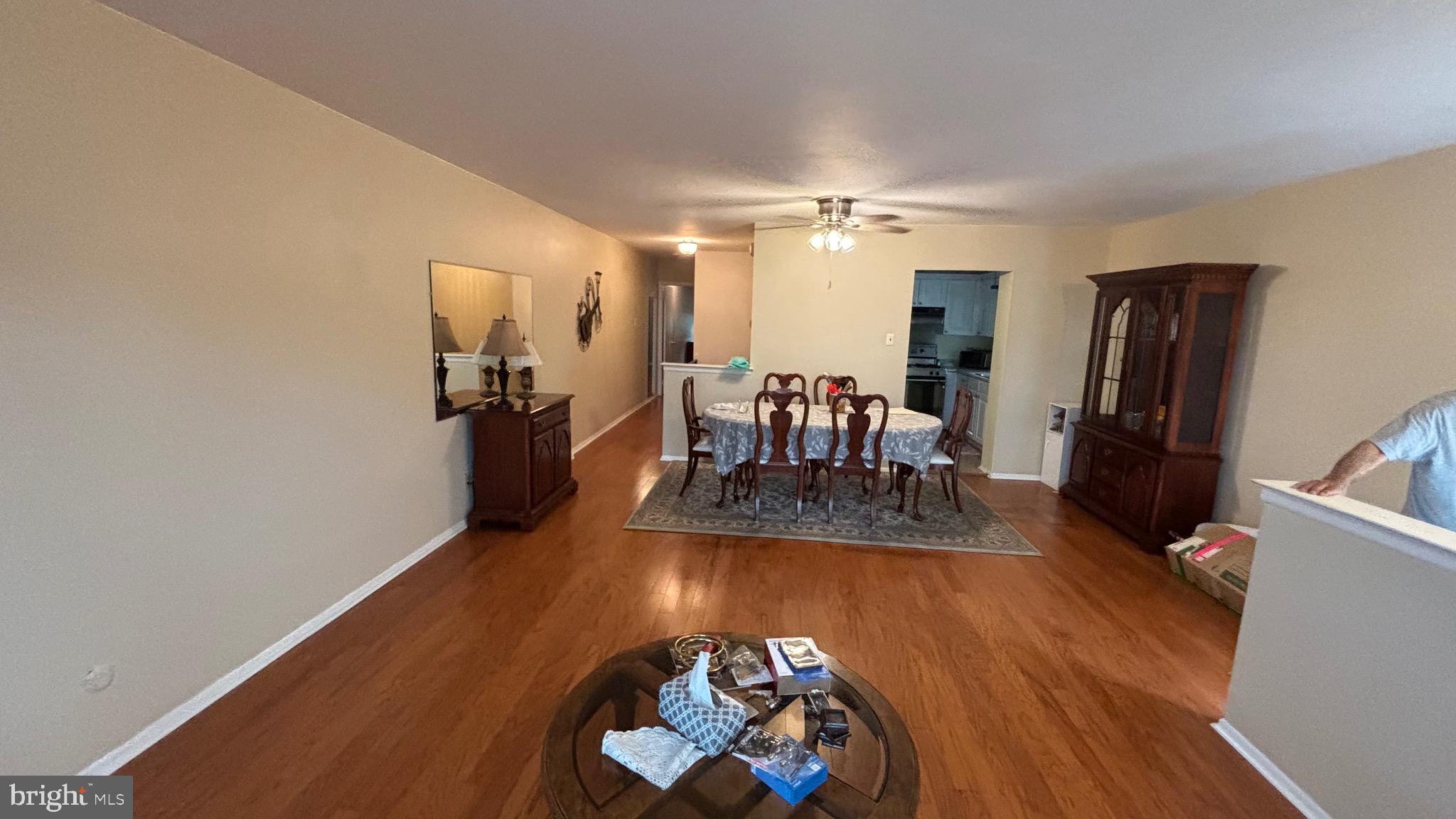 550 Arnold Street Philadelphia, PA 19111 - Photo 4 of 69