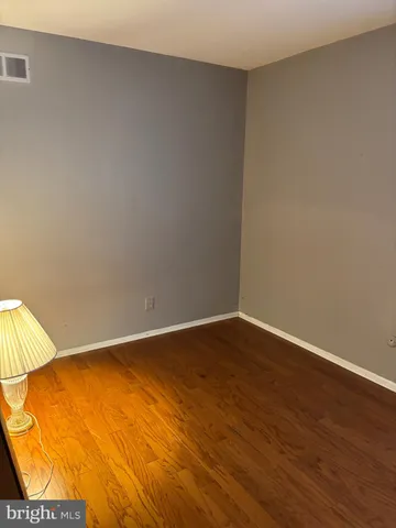 $410,000 | 550 Arnold Street, Philadelphia, PA 19111