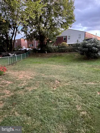 $390,000 | 550 Arnold Street, Philadelphia, PA 19111