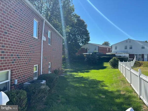 $390,000 | 550 Arnold Street, Philadelphia, PA 19111