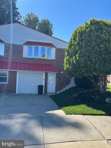 $410,000 | 550 Arnold Street, Philadelphia, PA 19111