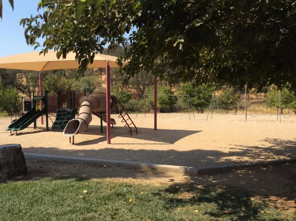 $139,000 | 992 Iroquois Circle, Copperopolis, CA 95228