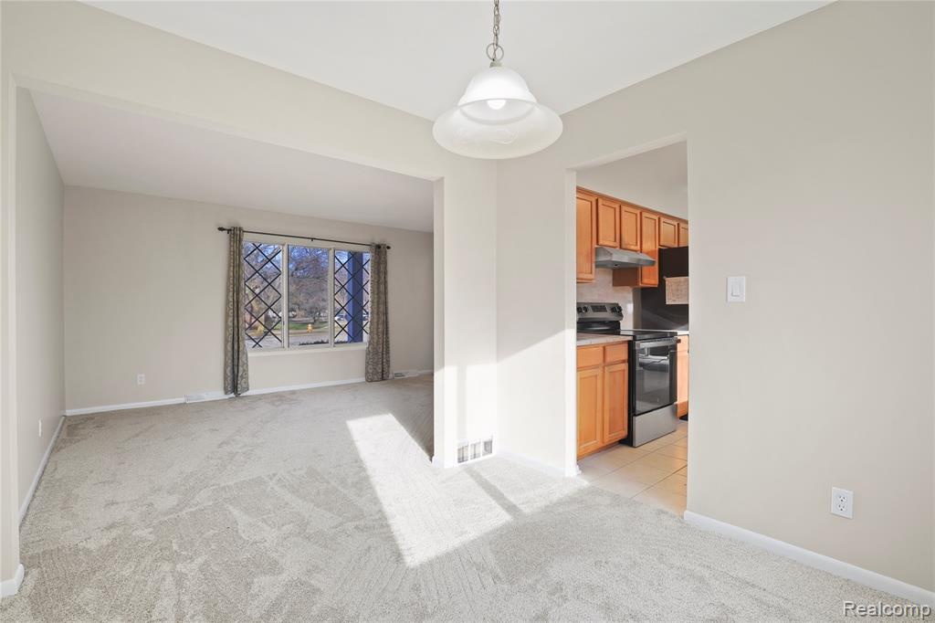321 Terrace Drive Flushing, MI 48433 - Photo 15 of 47