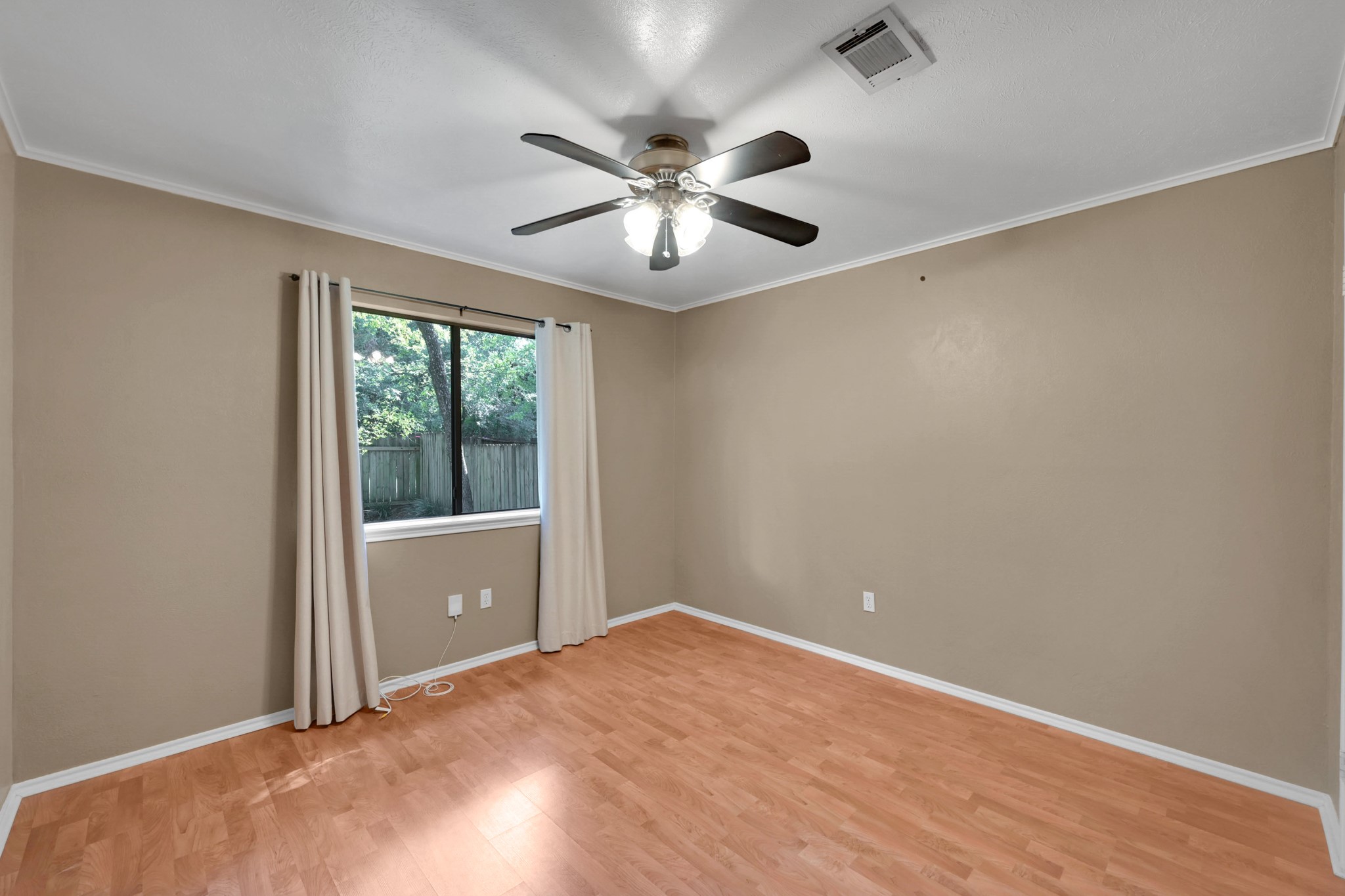 83 Summer Crest Circle Spring, TX 77381 - Photo 17 of 21