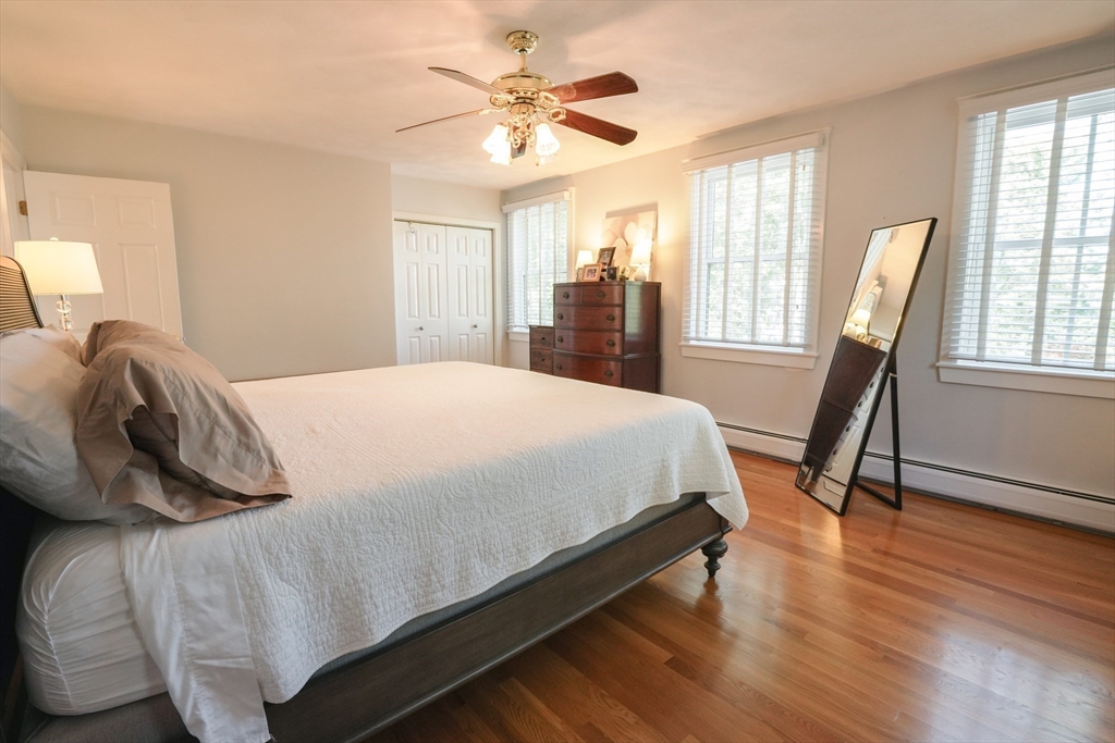 37 Trifiro Road Billerica, MA 01821 - Photo 12 of 25 Gallery Image 12