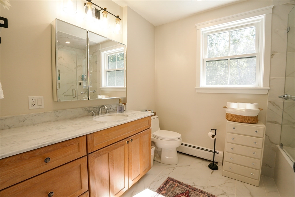 37 Trifiro Road Billerica, MA 01821 - Photo 14 of 25 Gallery Image 14