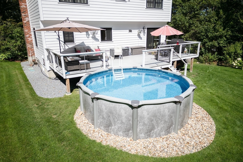 37 Trifiro Road Billerica, MA 01821 - Photo 23 of 25 Gallery Image 23