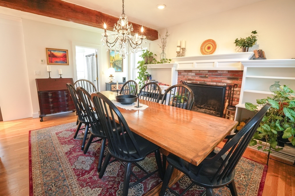 37 Trifiro Road Billerica, MA 01821 - Photo 4 of 25 Gallery Image 4