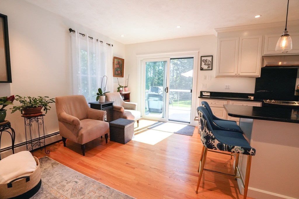 37 Trifiro Road Billerica, MA 01821 - Photo 8 of 25 Gallery Image 8