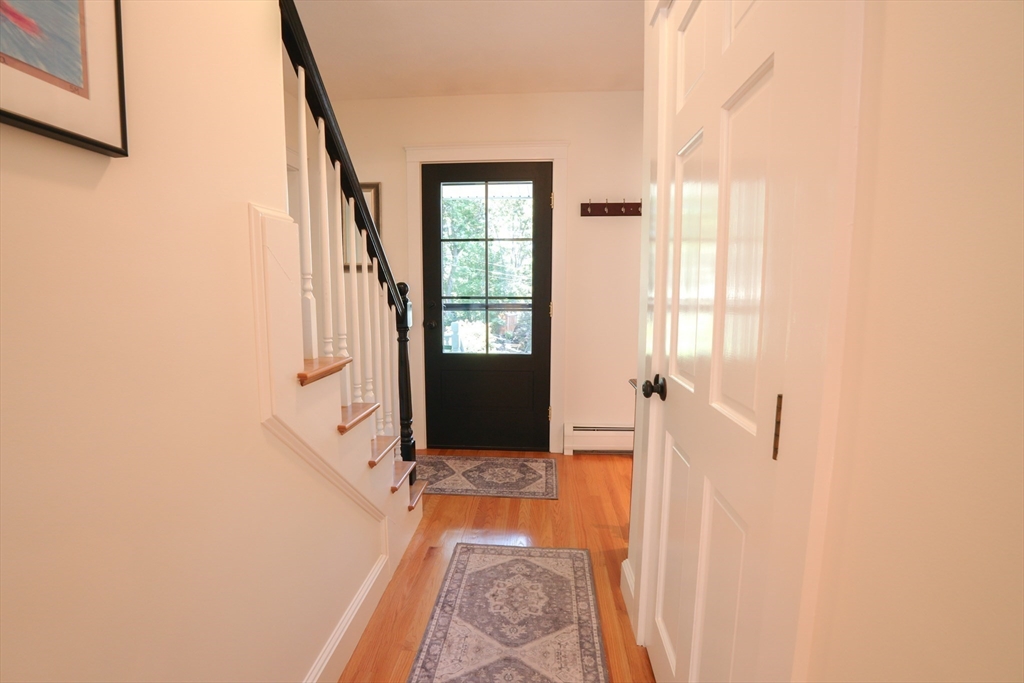 37 Trifiro Road Billerica, MA 01821 - Photo 10 of 25 Gallery Image 10