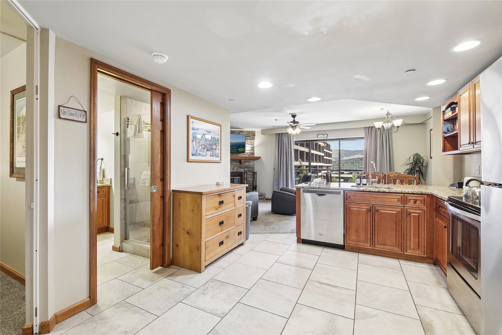 640 Village Road, Unit 4413 Breckenridge, CO 80424 - Photo 4 of 30 Gallery Image 4