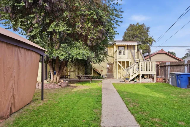 $450,000 | 925 West 21st Street, Merced, CA 95340