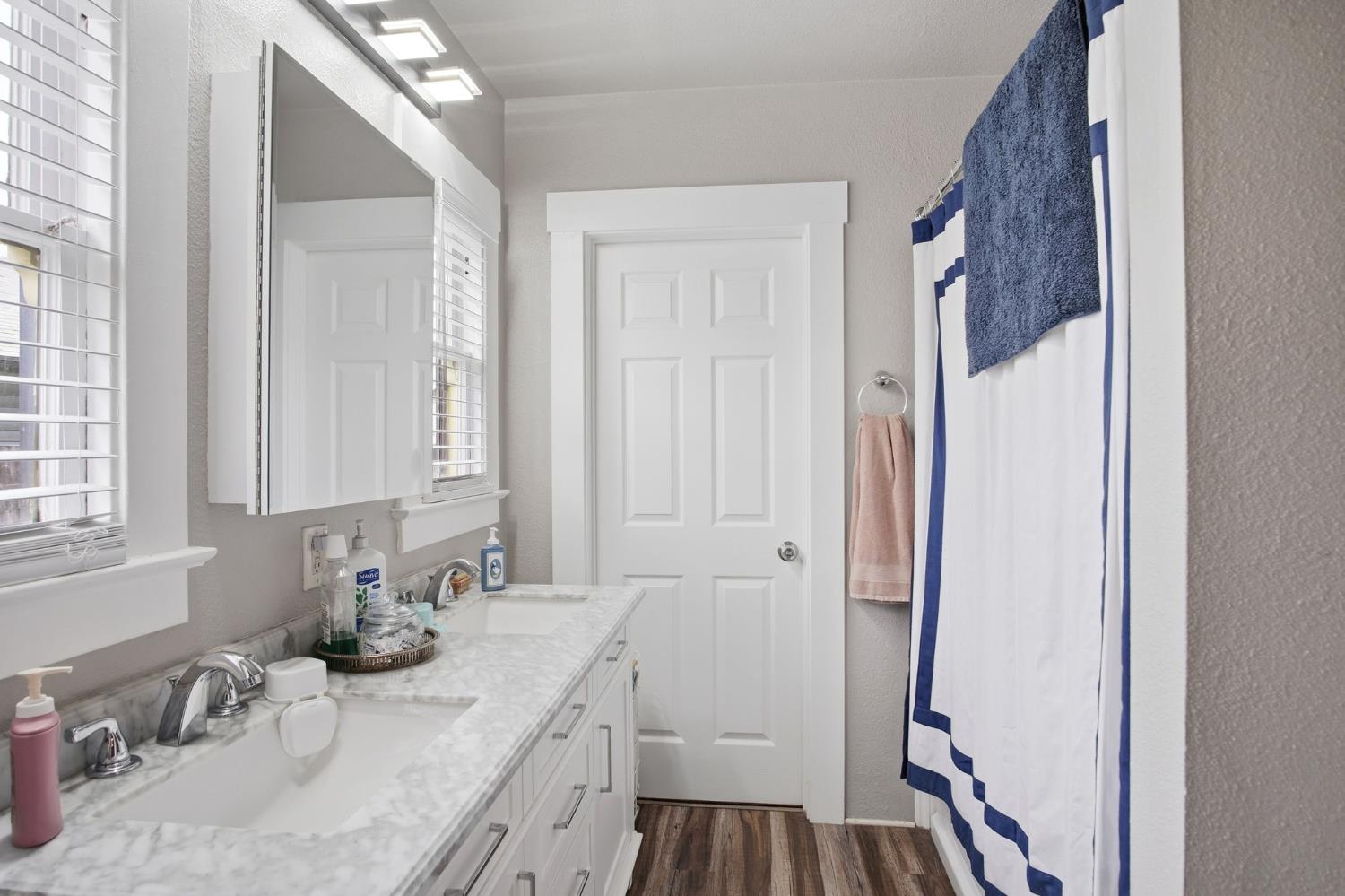 925 West 21st Street Merced, CA 95340 - Photo 6 of 39