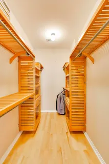 $865,000 | 321 North Jefferson Street, Unit 401, Chicago, IL 60661