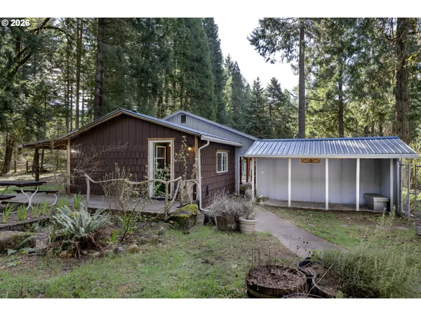 $469,900 | 56642 McKenzie Highway, Blue River, OR 97413